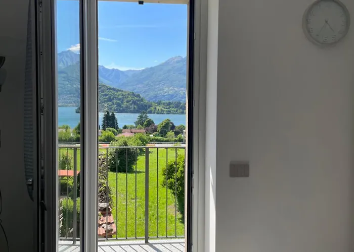 Silvia アパート コーリコ